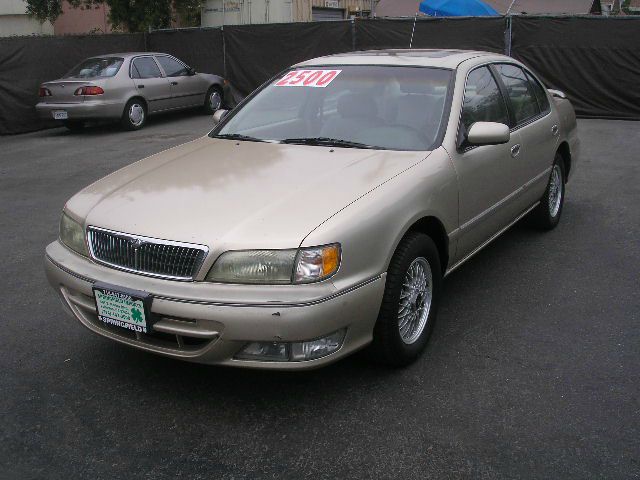 1996 Infiniti I30 All-wheel Drive SLT1