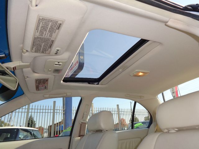 1996 Infiniti I30 Base