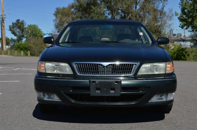 1996 Infiniti I30 All-wheel Drive SLT1