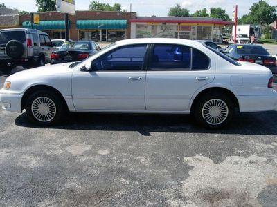 1996 Infiniti I30 Base