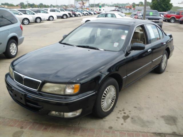 1997 Infiniti I30 Sport 4x4