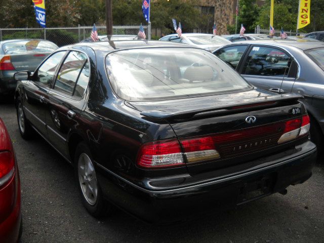 1998 Infiniti I30 All-wheel Drive SLT1