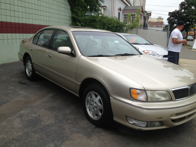 1999 Infiniti I30 Unknown