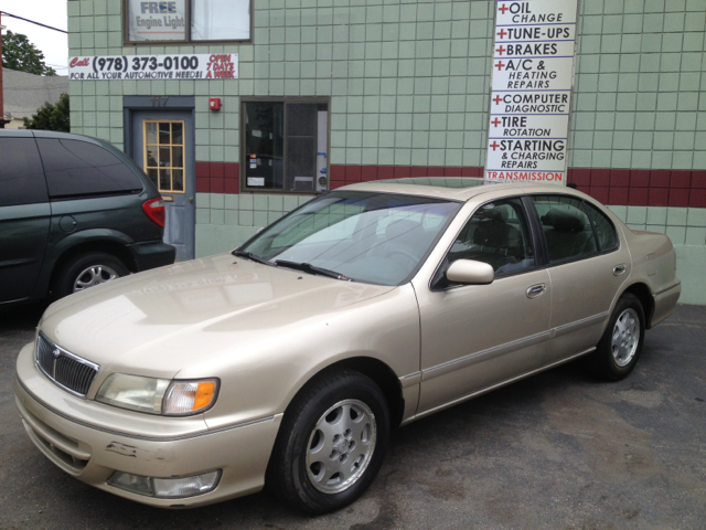 1999 Infiniti I30 Unknown