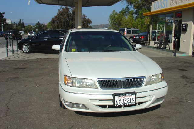 1999 Infiniti I30 SLT 25