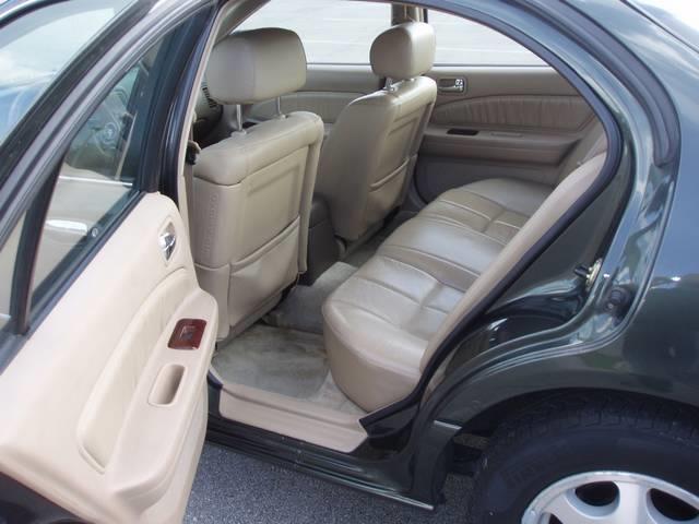 1999 Infiniti I30 Unknown