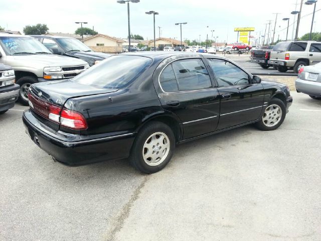 1999 Infiniti I30 SLT 25