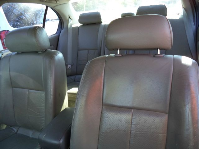 1999 Infiniti I30 Base