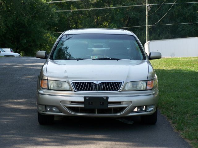 1999 Infiniti I30 SLT 25