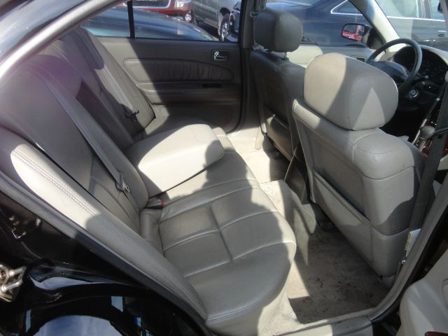 1999 Infiniti I30 SLT 25