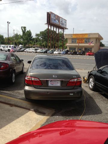 2000 Infiniti I30 Coupe