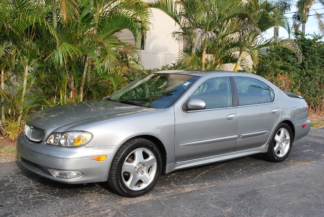 2000 Infiniti I30 3.5