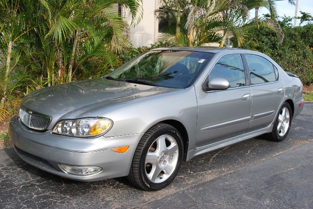 2000 Infiniti I30 3.5