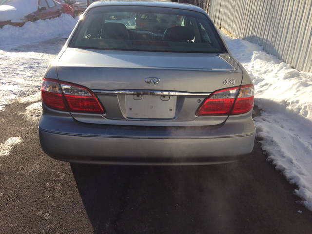 2000 Infiniti I30 Coupe