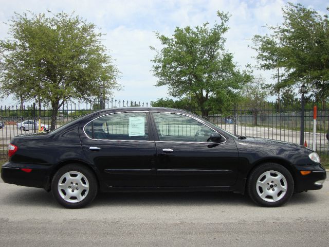 2000 Infiniti I30 Coupe