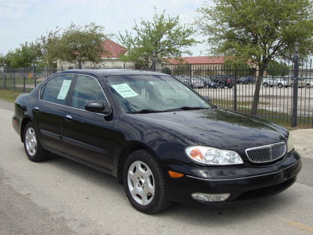 2000 Infiniti I30 Coupe