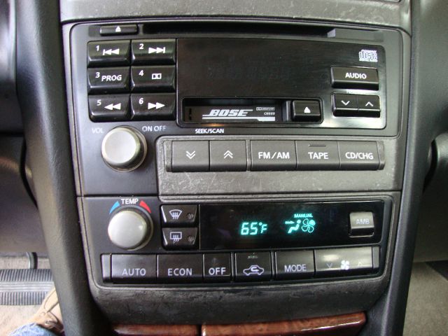 2000 Infiniti I30 Coupe