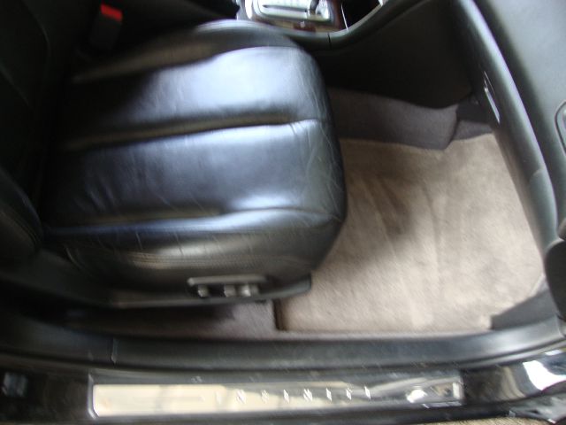 2000 Infiniti I30 Coupe