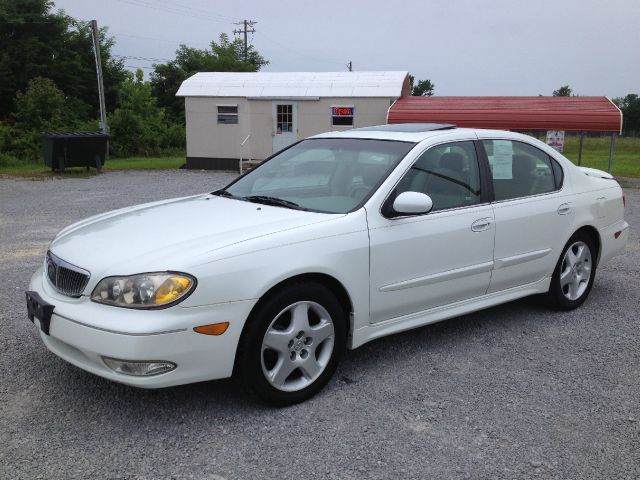 2000 Infiniti I30 3.5