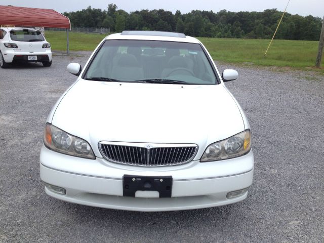 2000 Infiniti I30 3.5