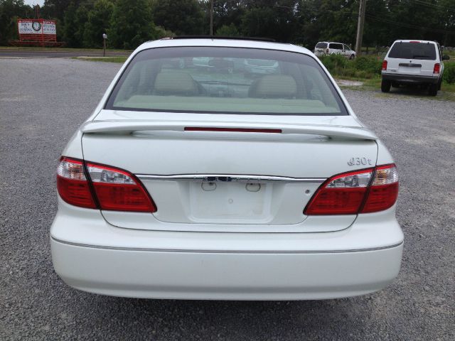 2000 Infiniti I30 3.5