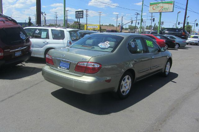 2000 Infiniti I30 Coupe