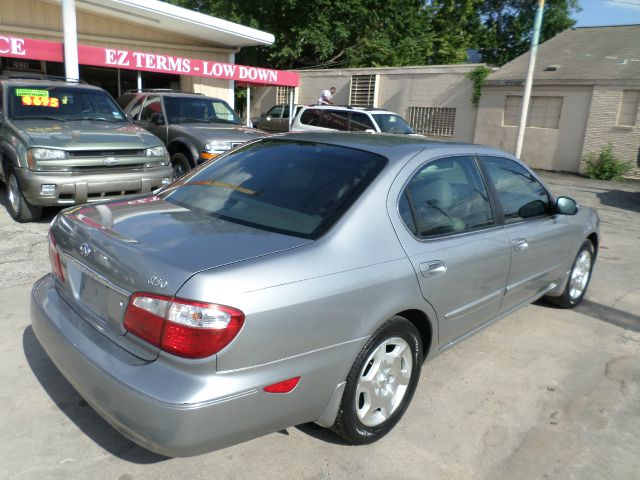 2000 Infiniti I30 Coupe