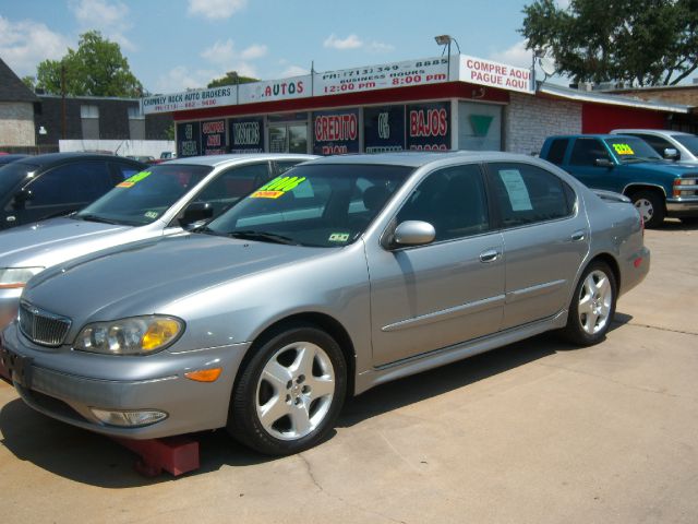 2000 Infiniti I30 3.5