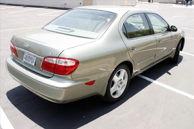2000 Infiniti I30 Coupe