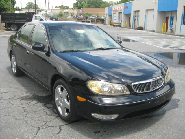 2000 Infiniti I30 3.5