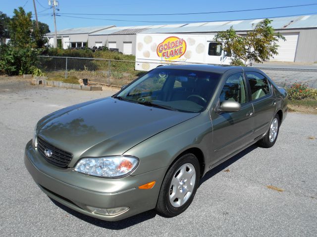 2000 Infiniti I30 Coupe