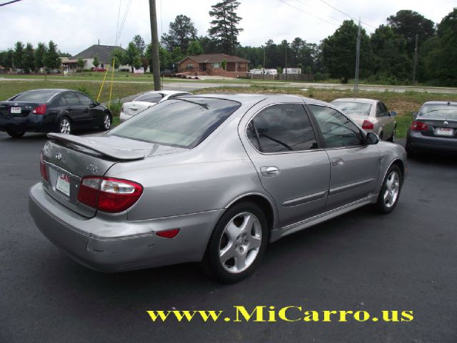 2000 Infiniti I30 Coupe