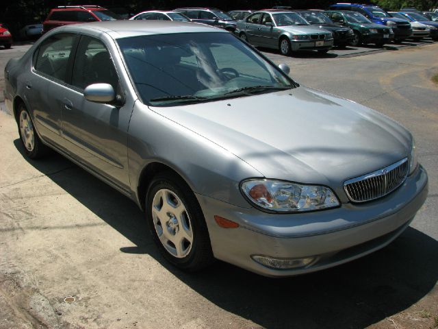 2000 Infiniti I30 Coupe