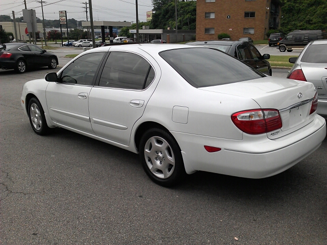 2000 Infiniti I30 Coupe