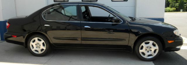 2001 Infiniti I30 Coupe