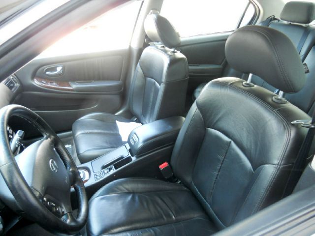 2001 Infiniti I30 Coupe