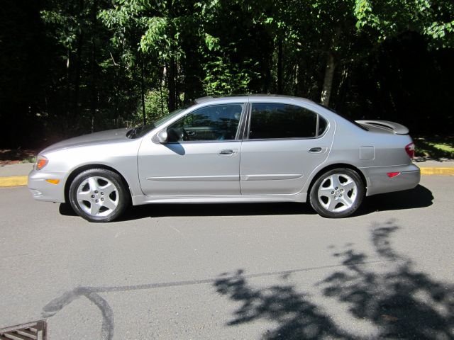 2001 Infiniti I30 3.5