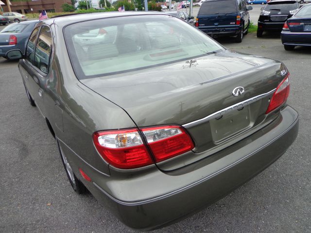 2001 Infiniti I30 Coupe