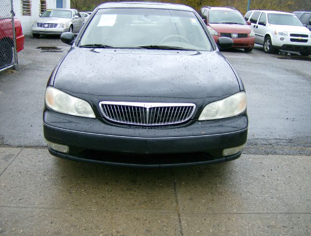 2001 Infiniti I30 Coupe