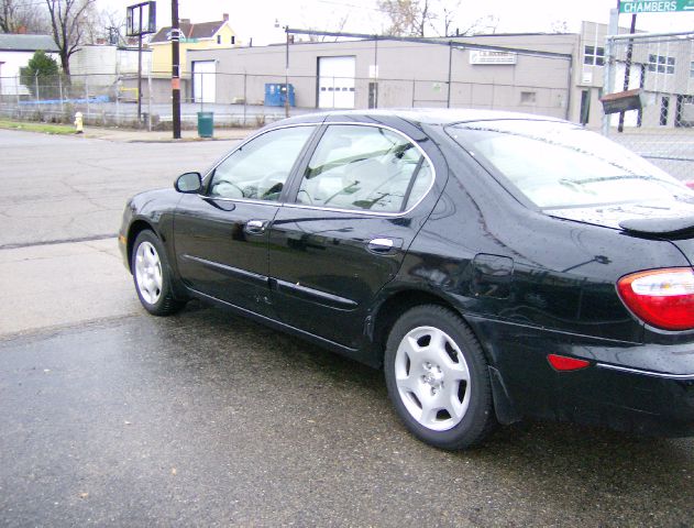 2001 Infiniti I30 Coupe