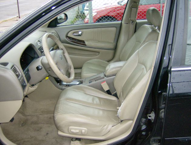 2001 Infiniti I30 Coupe