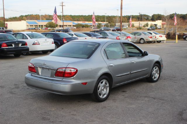 2001 Infiniti I30 Coupe