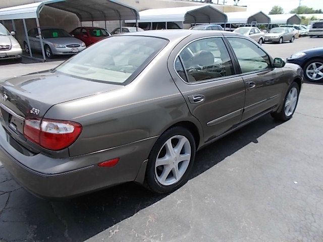 2001 Infiniti I30 Unknown
