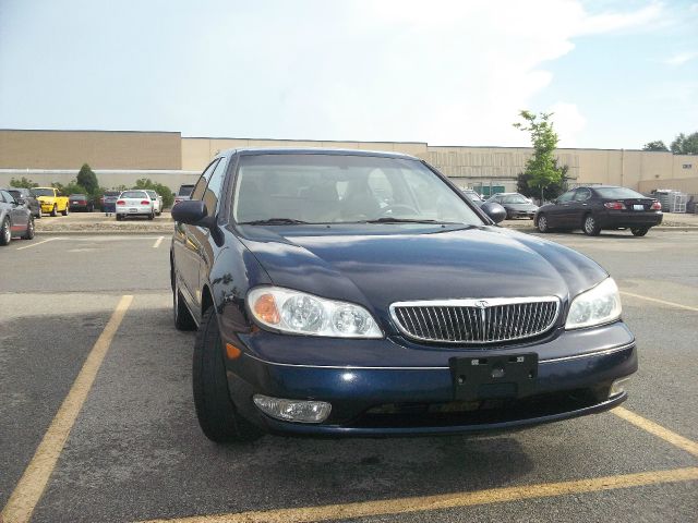 2001 Infiniti I30 Coupe