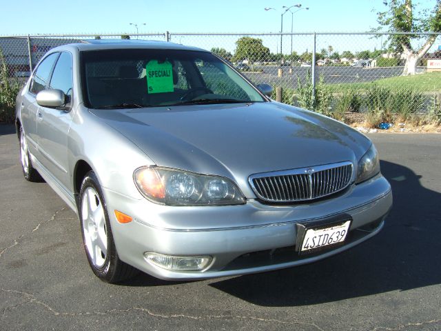 2001 Infiniti I30 3.5