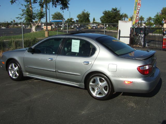 2001 Infiniti I30 3.5