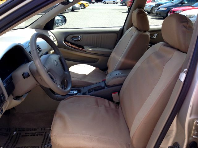 2001 Infiniti I30 LE Clean Car Fax Priced To Go