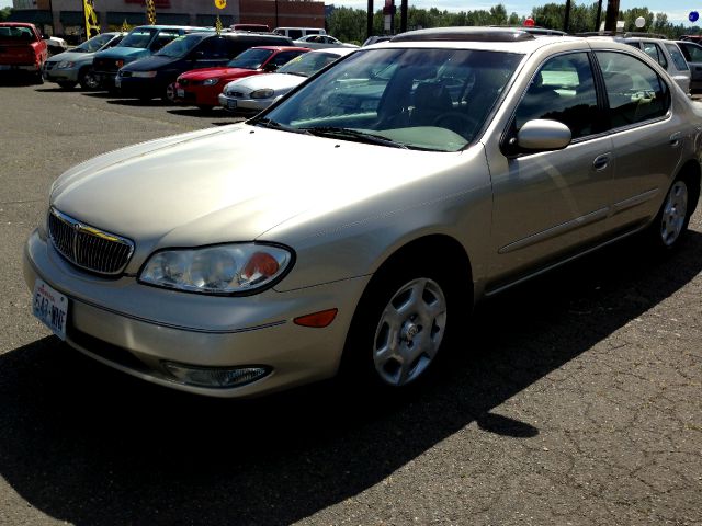 2001 Infiniti I30 LE Clean Car Fax Priced To Go