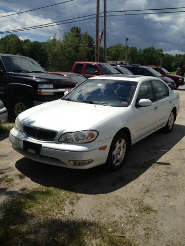 2001 Infiniti I30 Coupe