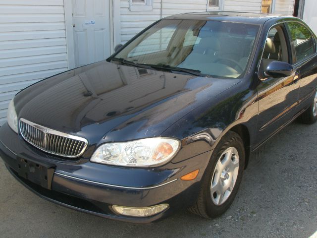 2001 Infiniti I30 Coupe